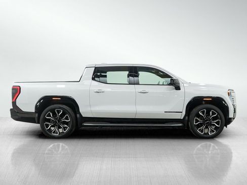 Used 2025 GMC Sierra EV Denali image 6