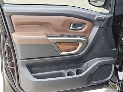 Used 2020 Nissan Titan Platinum Reserve w/ Moonroof Package image 23