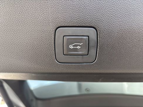 Used 2024 Buick Encore GX Preferred image 11