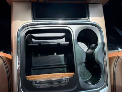 Used 2016 RAM 1500 Laramie Longhorn w/ Convenience Group AWD/4WD image 27