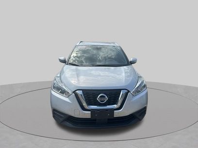 Used 2020 Nissan Kicks SV
