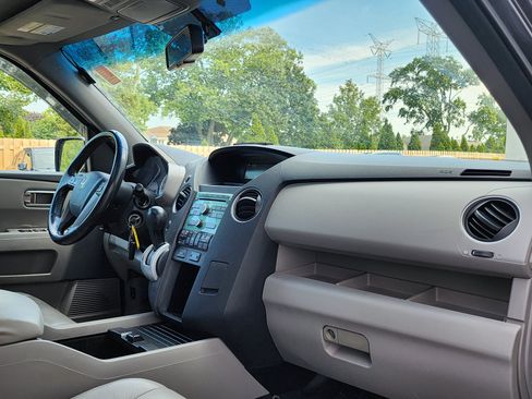 Used 2011 Honda Pilot EX-L image 18