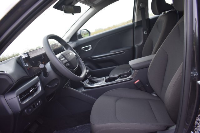 New 2026 Kia K4 FWD image 19