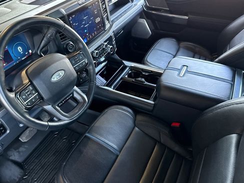 Certified 2025 Ford F350 Platinum w/ Tremor Off-Road Package AWD/4WD image 11