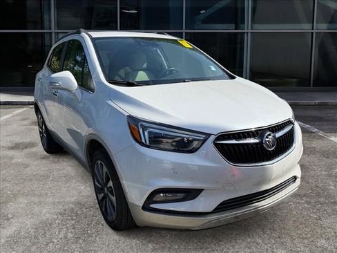 Used 2017 Buick Encore Premium FWD image 1