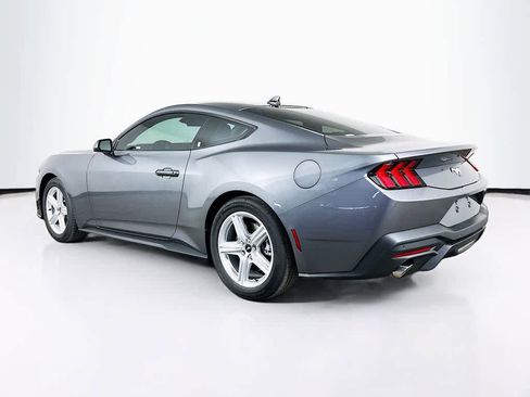 New 2026 Ford Mustang Coupe image 4