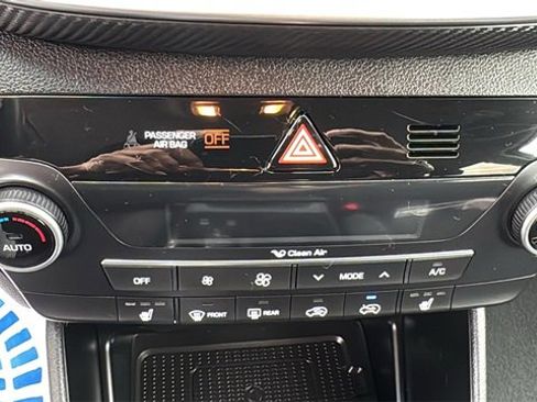 Used 2019 Hyundai Tucson Sport image 24