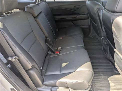 Used 2023 Honda Passport EX-L image 19
