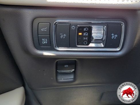 Used 2022 Lincoln Nautilus Reserve FWD image 29