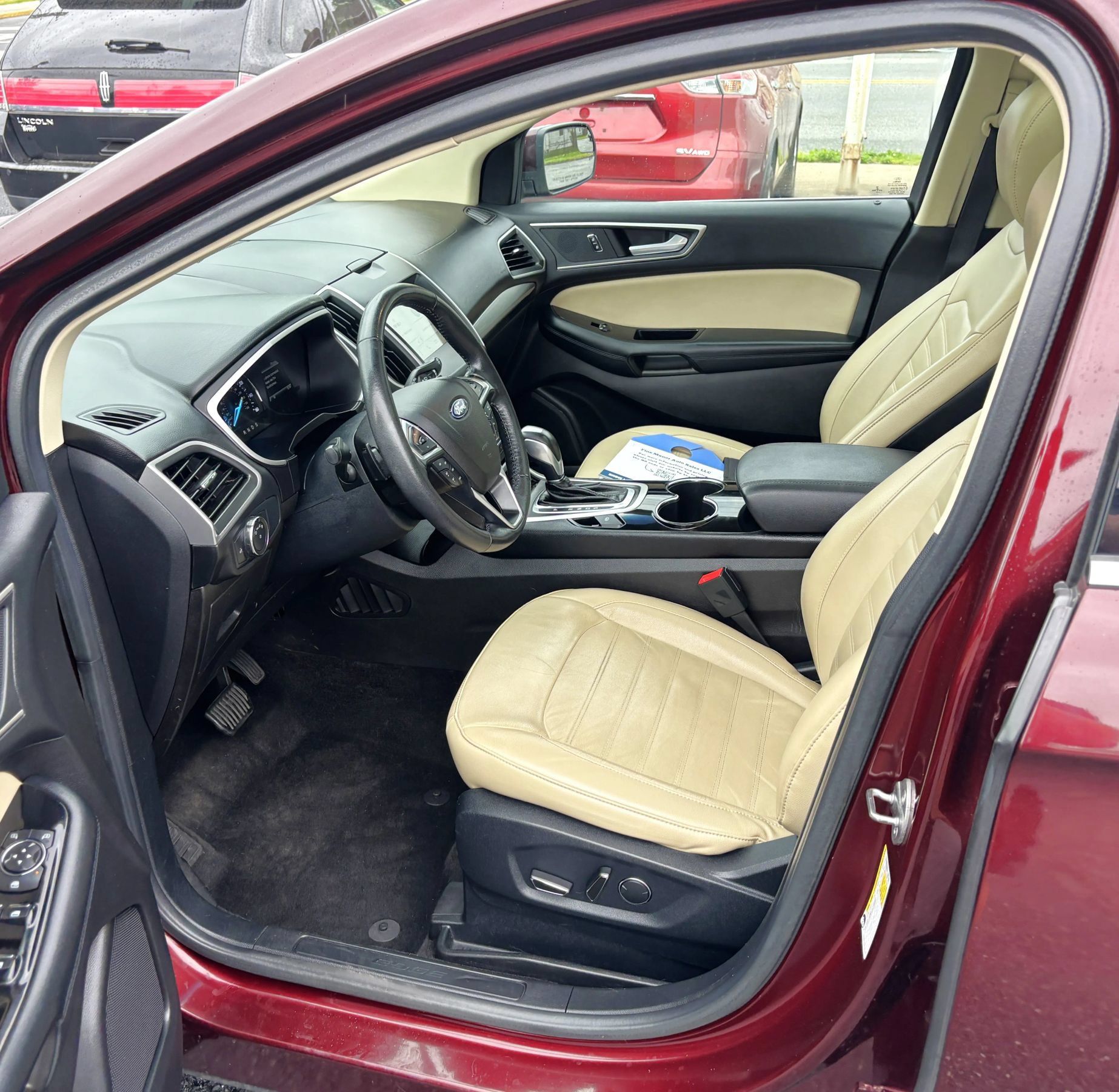 Used 2017 Ford Edge SEL w/ Equipment Group 201A AWD/4WD image 15