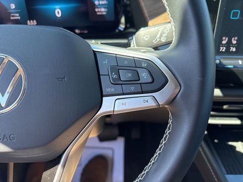 Used 2026 Volkswagen Atlas SE image 36