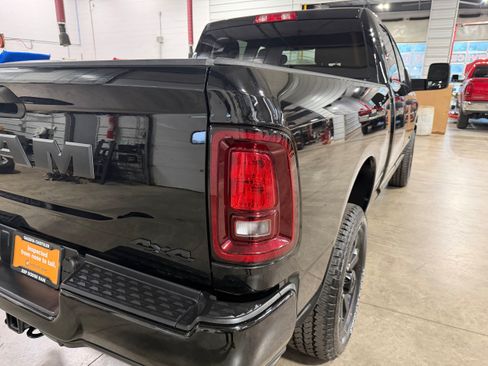 Used 2025 RAM 2500 Big Horn AWD/4WD image 22