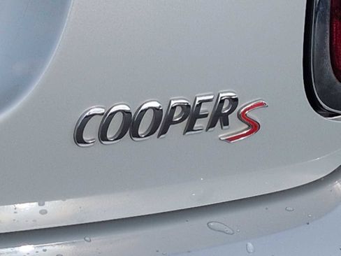 Certified 2023 MINI Cooper S w/ Signature Upholstery Package image 12