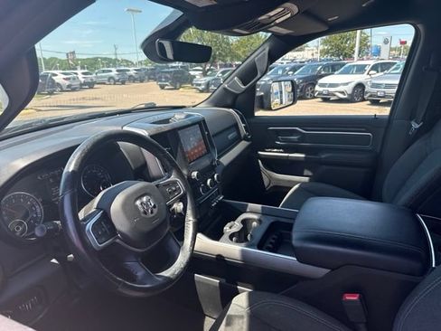 Used 2019 RAM 1500 Big Horn AWD/4WD image 9