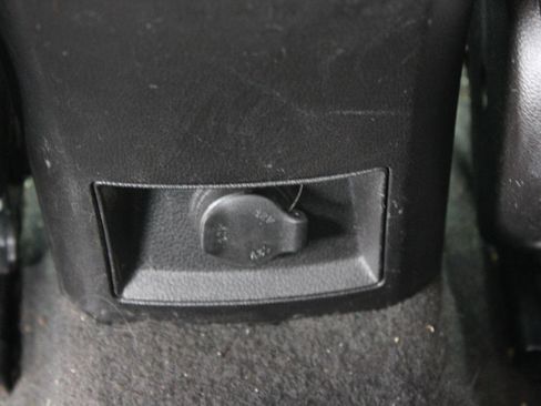 Used 2016 Chevrolet Cruze LT image 38