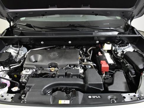 Used 2025 Toyota RAV4 Limited w/ Weather Package image 39