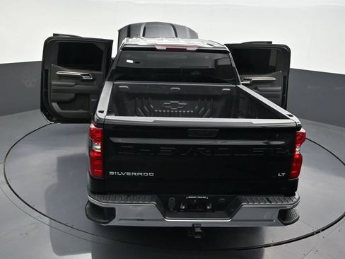 Used 2023 Chevrolet Silverado 1500 LT image 39
