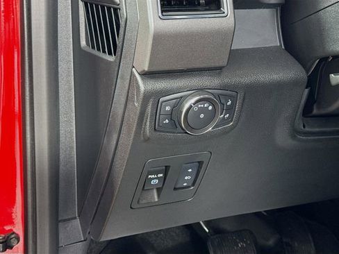 Used 2018 Ford F150 XLT w/ Equipment Group 302A Luxury image 10