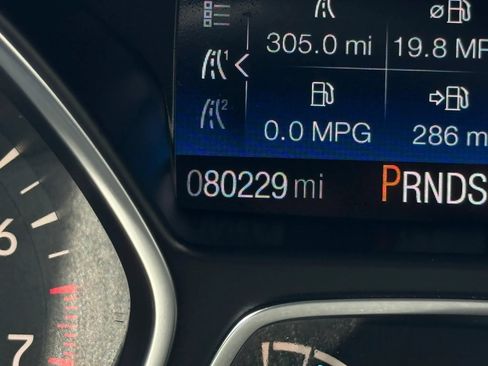 Used 2017 Ford Escape S FWD image 23