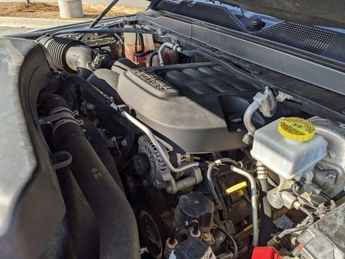 Used 2019 RAM 2500 Big Horn image 51