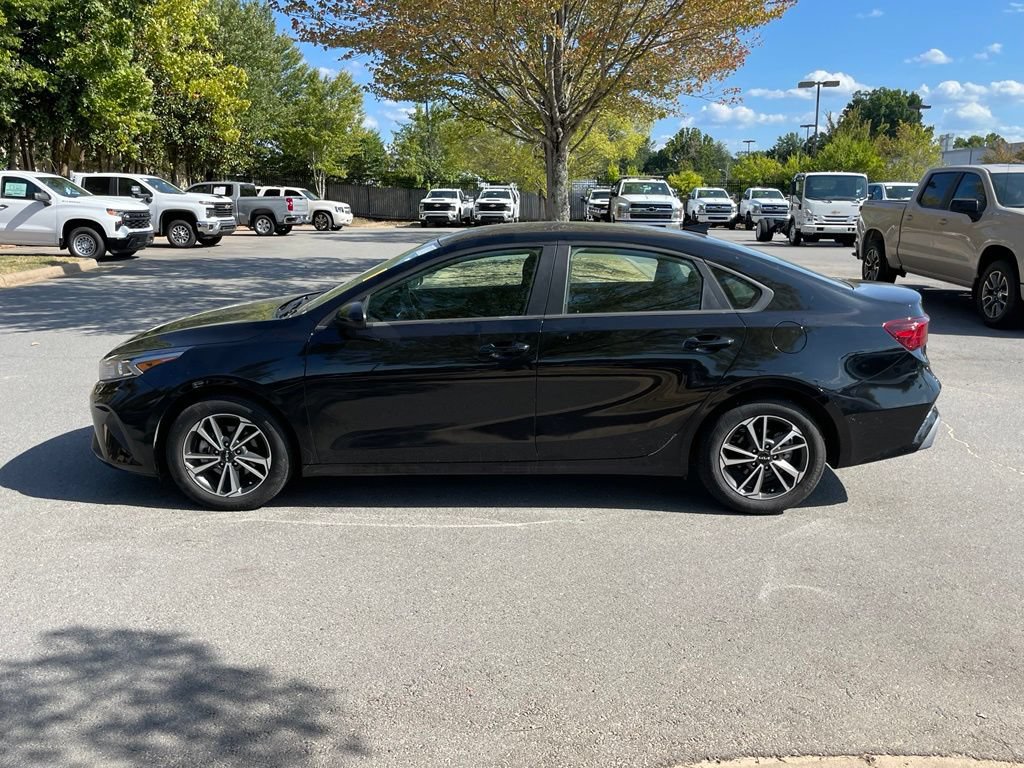 Used 2024 Kia Forte Sedan FWD image 4