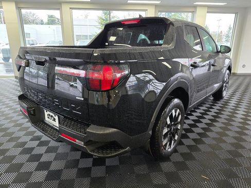 New 2026 Hyundai Santa Cruz SE AWD/4WD image 3