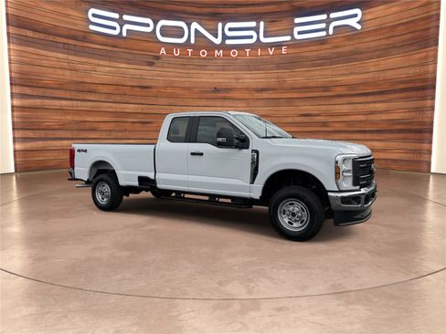 New 2026 Ford F250 XL w/ XL Chrome Package image 8