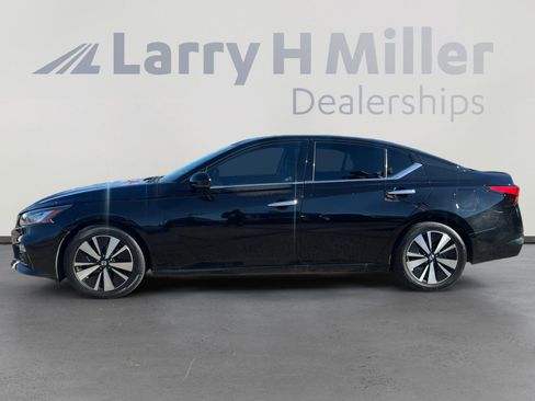 Used 2019 Nissan Altima 2.5 SL image 2