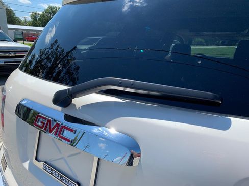 Used 2015 GMC Acadia Denali FWD image 54