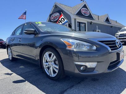 Used 2013 Nissan Altima 3.5 SV