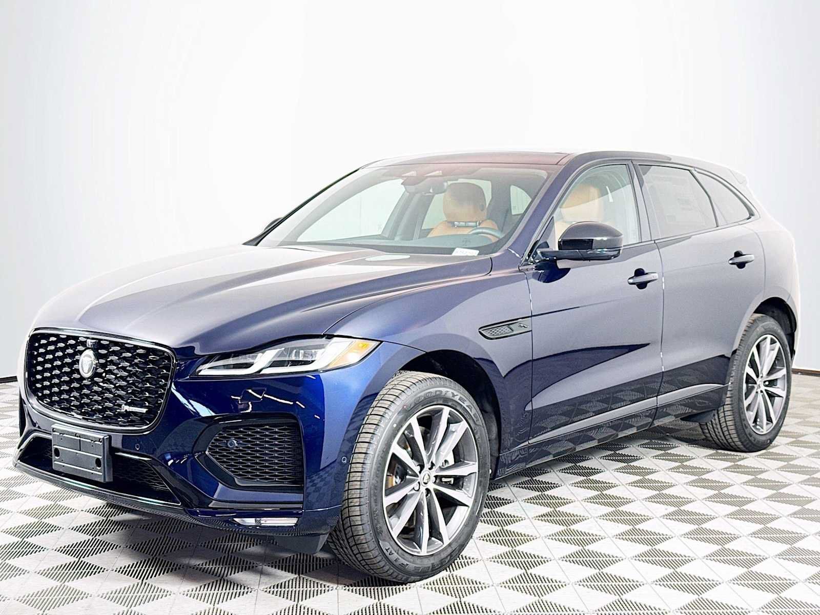 New 2025 Jaguar F-PACE R-Dynamic S AWD/4WD image 1