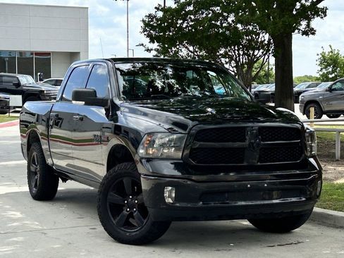 Used 2018 RAM 1500 Big Horn AWD/4WD image 2