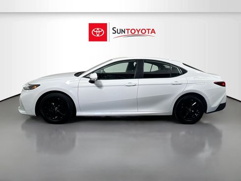 Used 2026 Toyota Camry LE FWD image 7