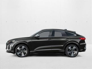 New 2025 Audi SQ5 Prestige video 2