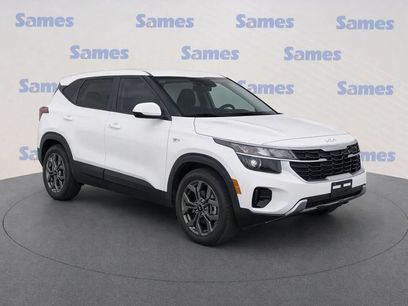 Used 2025 Kia Seltos LX