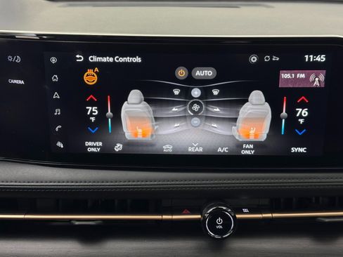 Used 2023 Nissan Ariya Premiere image 26