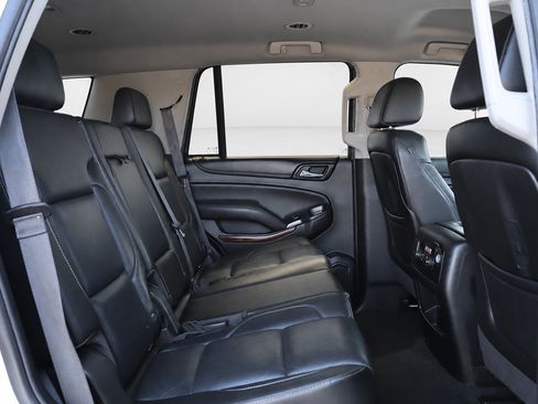 Used 2016 GMC Yukon SLT RWD image 14