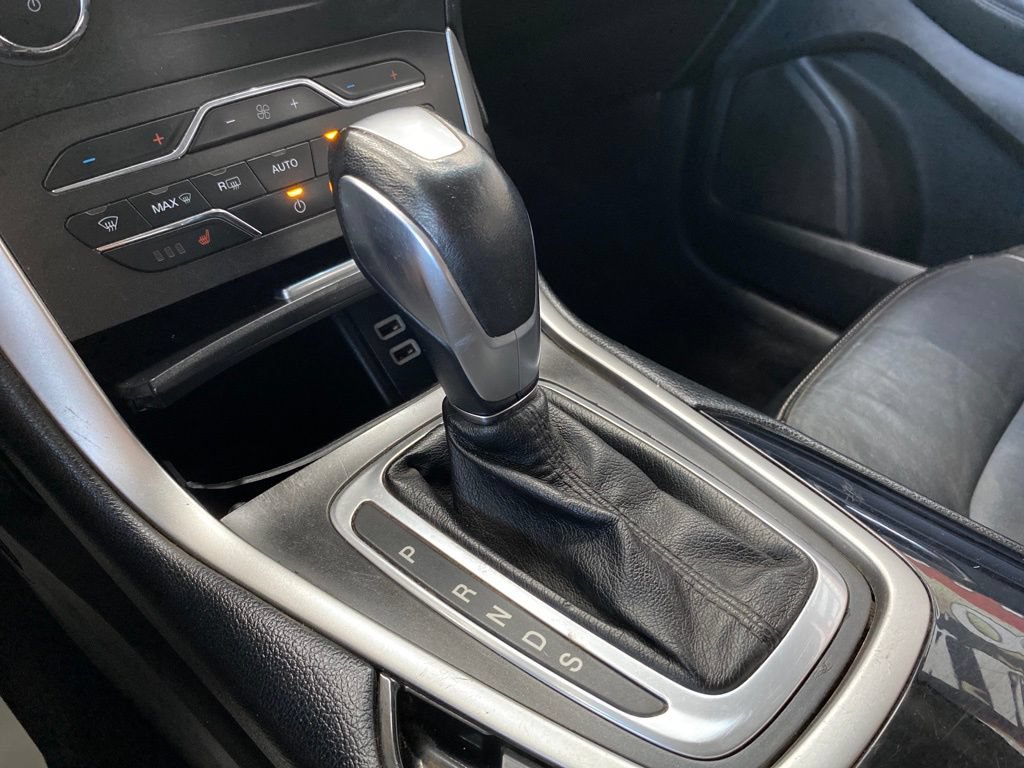 Used 2016 Ford Edge SEL AWD/4WD image 28
