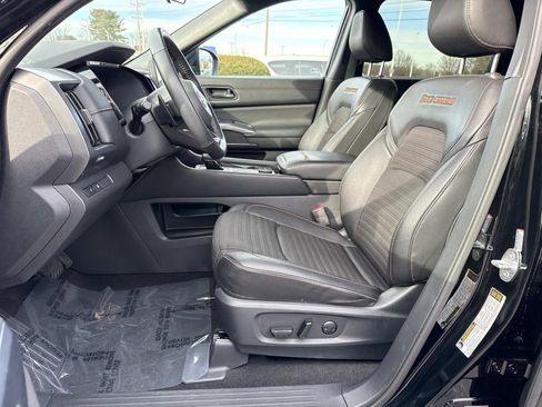 Used 2023 Nissan Pathfinder Rock Creek image 30