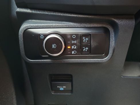 Used 2025 Ford Bronco Outer Banks AWD/4WD image 27