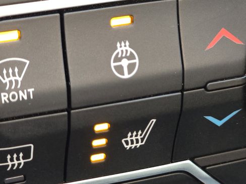 Used 2020 Jeep Gladiator Rubicon image 10