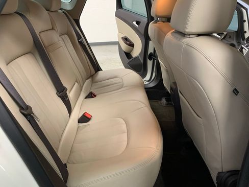 Used 2015 Buick Verano Leather FWD image 11