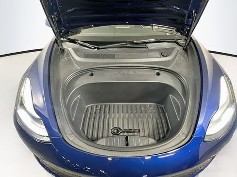 Used 2023 Tesla Model 3 Standard Range RWD image 31