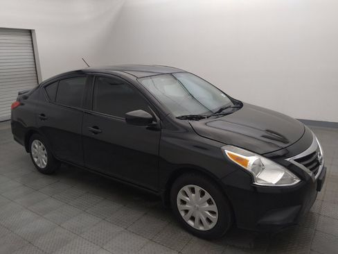Used 2019 Nissan Versa S Plus FWD image 11