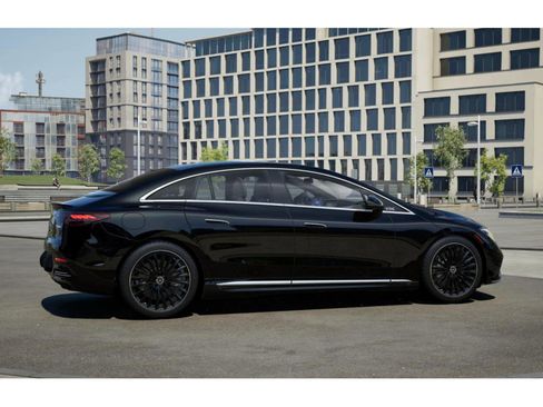 New 2026 Mercedes-Benz EQE 320 4MATIC Sedan image 17