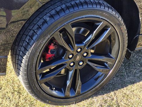 Used 2021 Ford Edge ST w/ Equipment Group 401A image 8