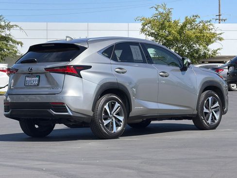 Used 2018 Lexus NX 300h AWD w/ Premium Package image 2