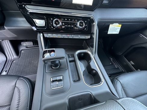 New 2026 GMC Sierra 1500 Denali w/ Denali Reserve Package image 21