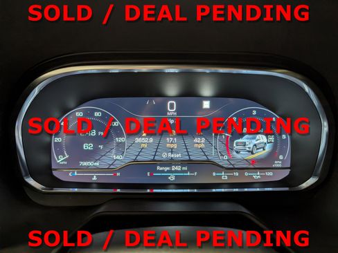 Used 2022 GMC Yukon SLT w/ SLT Premium Package image 21