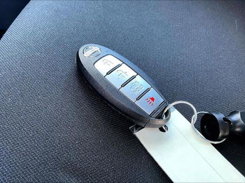 Certified 2021 Nissan Sentra S image 14